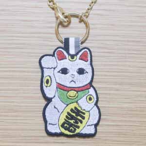 招き猫（サイズ8cm・千万両）