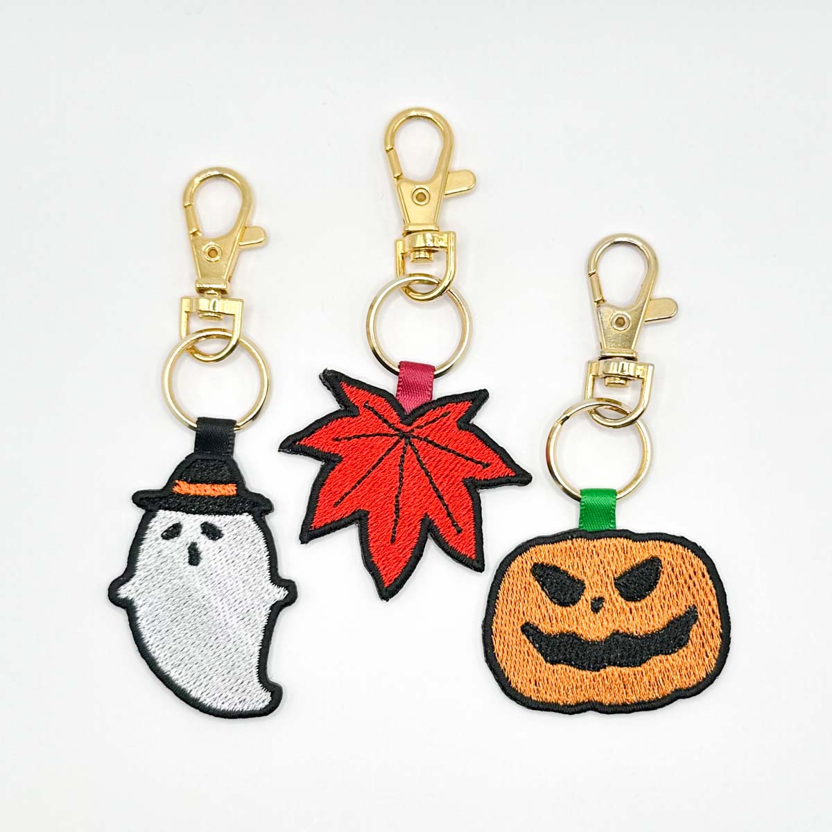 季節のイニシャルチャーム（秋）